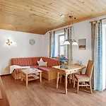 Enzian Daire Ramsau bei Berchtesgaden